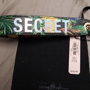 victoria secret key chain